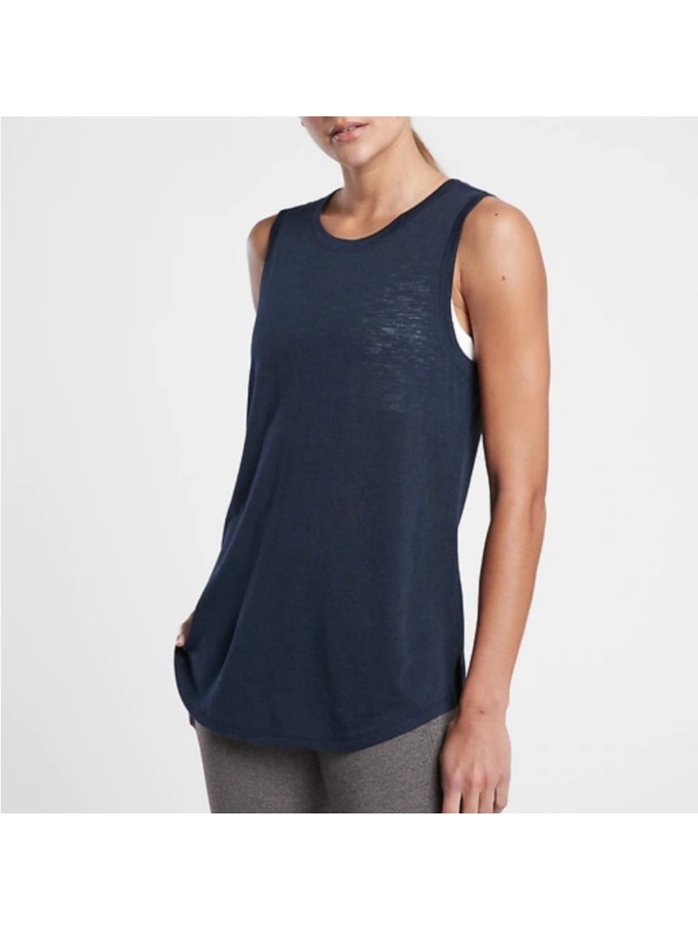 ATHLETA NAVY SLEEVELESS BREEZY TOP TANK
